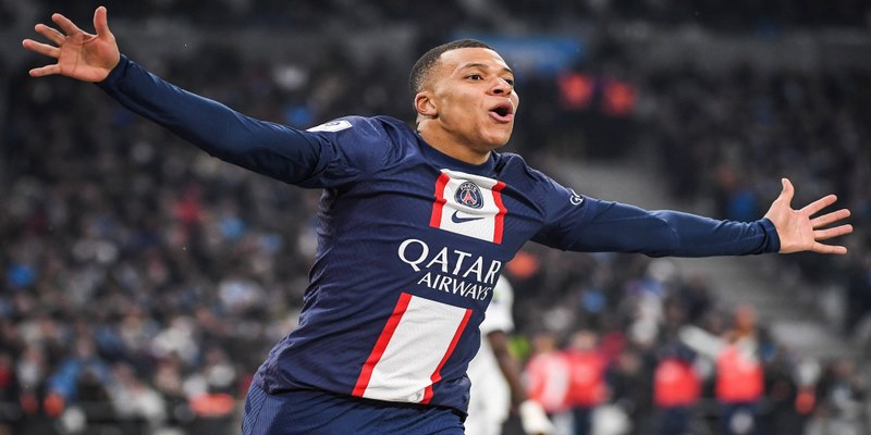 Kylian Mbappe là cầu thủ trẻ tài năng sở hữu áo số 7